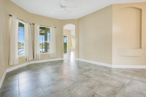 House in DeBary, Florida 3 bedrooms, 219.81 sq.m. № 1749454 - photo 4
