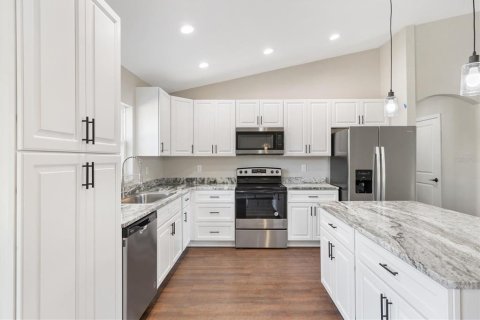 Casa en alquiler en Belleview, Florida, 3 dormitorios, 158.86 m2 № 1906860 - foto 11