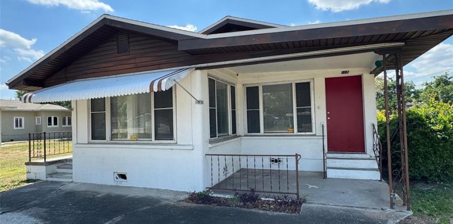 Villa ou maison à Winter Haven, Floride 3 chambres, 108.32 m2 № 1902972