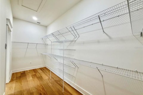 Casa en venta en Gainesville, Florida, 4 dormitorios, 191.29 m2 № 2318571 - foto 27