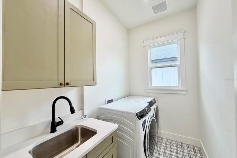 Casa en venta en Gainesville, Florida, 4 dormitorios, 191.29 m2 № 2318571 - foto 28