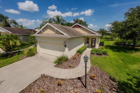 Casa en alquiler en Lakewood Ranch, Florida, 2 dormitorios, 107.4 m2 № 1828608 - foto 3