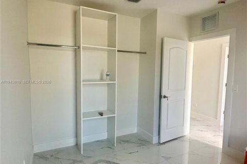 Casa en venta en Florida City, Florida, 3 dormitorios № 2000606 - foto 7