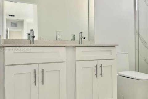 Casa en venta en Florida City, Florida, 3 dormitorios № 2000606 - foto 18