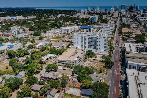 Terreno en venta en Saint Petersburg, Florida № 1140311 - foto 16