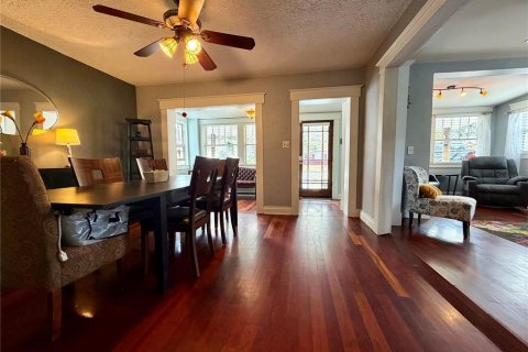 Casa en venta en Tampa, Florida, 4 dormitorios, 163.32 m2 № 2239860 - foto 13