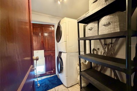 Casa en venta en Tampa, Florida, 4 dormitorios, 163.32 m2 № 2239860 - foto 30