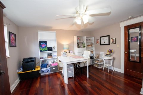 Casa en venta en Tampa, Florida, 4 dormitorios, 163.32 m2 № 2239860 - foto 29