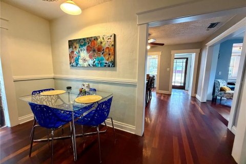 Casa en venta en Tampa, Florida, 4 dormitorios, 163.32 m2 № 2239860 - foto 22