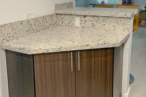 Villa ou maison à vendre à North Miami Beach, Floride: 3 chambres, 130.06 m2 № 2069578 - photo 18