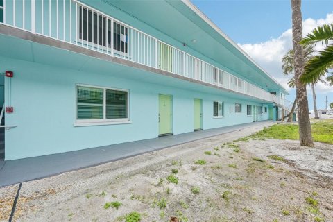 Condominio en venta en Bradenton Beach, Florida, 1 dormitorio, 55.18 m2 № 1616798 - foto 11