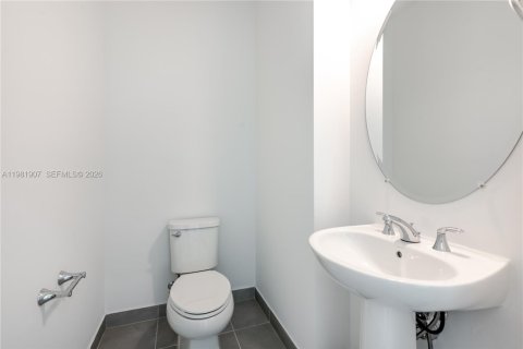 Copropriété à louer à Deerfield Beach, Floride: 3 chambres, 175.4 m2 № 2043175 - photo 7