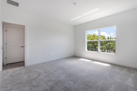 Copropriété à louer à Deerfield Beach, Floride: 3 chambres, 175.4 m2 № 2043175 - photo 19