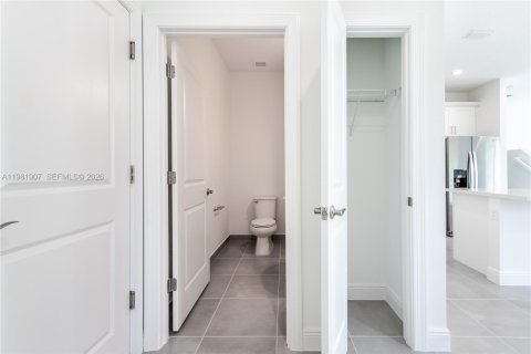 Copropriété à louer à Deerfield Beach, Floride: 3 chambres, 175.4 m2 № 2043175 - photo 8