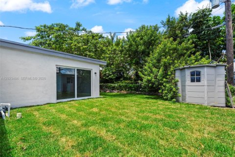 Villa ou maison à vendre à Opa-locka, Floride: 4 chambres, 127 m2 № 2257190 - photo 26