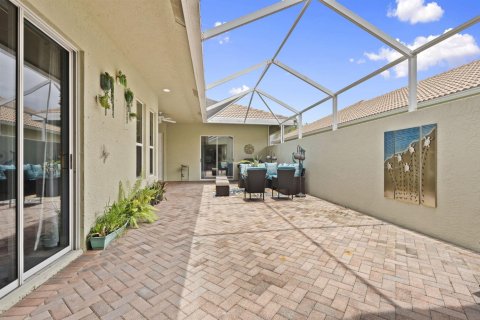 Villa ou maison à vendre à St. Lucie, Floride: 3 chambres, 187.01 m2 № 2241539 - photo 19