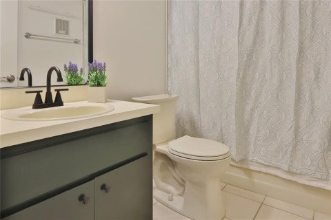 Condo in Tampa, Florida, 2 bedrooms  № 1834857 - photo 25