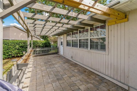 Villa ou maison à vendre à Winter Haven, Floride: 2 chambres, 148.27 m2 № 1551348 - photo 30