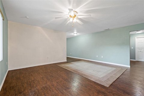 Villa ou maison à vendre à Winter Haven, Floride: 2 chambres, 148.27 m2 № 1551348 - photo 6