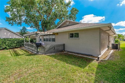 Villa ou maison à vendre à Winter Haven, Floride: 2 chambres, 148.27 m2 № 1551348 - photo 29