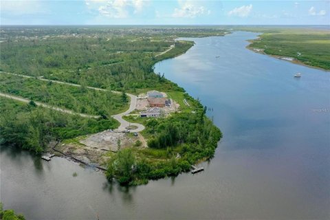 Casa en venta en Port Charlotte, Florida, 3 dormitorios, 203.73 m2 № 2111107 - foto 20