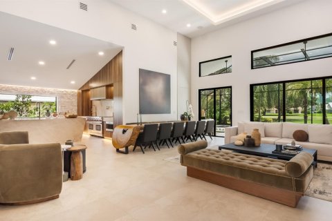 House in Boca Raton, Florida 4 bedrooms, 272.85 sq.m. № 2187584