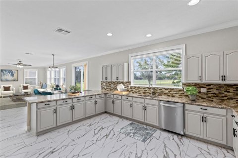 Купить виллу или дом в Орландо, Флорида 15 комнат, 331.29м2, № 2230469 - фото 13