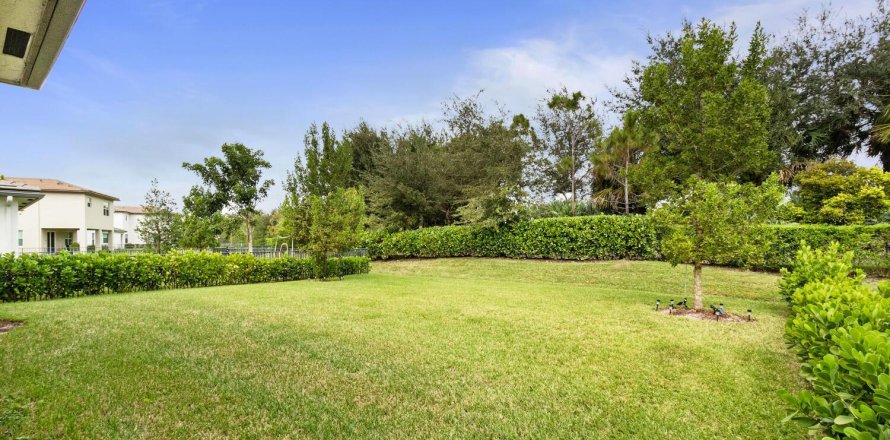 Villa ou maison à Royal Palm Beach, Floride 4 chambres, 209.87 m2 № 804743