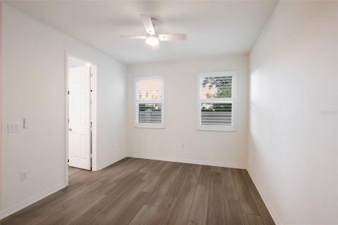 House in HERON BAY in Palmetto, Florida 3 bedrooms, 151.15 sq.m. № 2219732 - photo 17