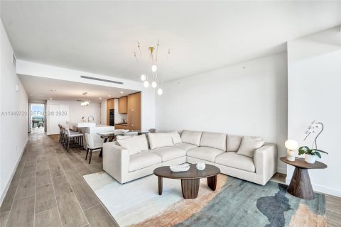 Снять в аренду кондоминиум в Помпано-Бич, Флорида 3 спальни, 232.26м2, № 2005407 - фото 19