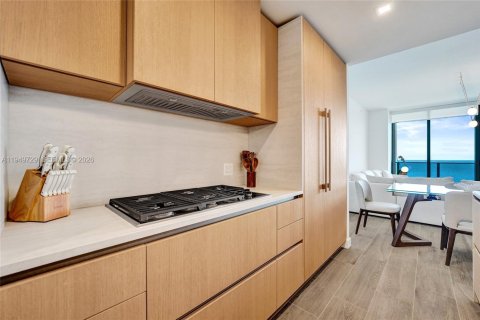 Снять в аренду кондоминиум в Помпано-Бич, Флорида 3 спальни, 232.26м2, № 2005407 - фото 10