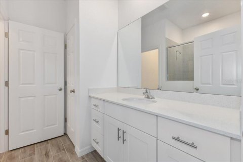 Casa en venta en Tavares, Florida, 4 dormitorios, 221.48 m2 № 1759899 - foto 12