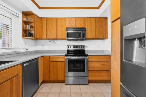 Villa ou maison à vendre à Hollywood, Floride: 3 chambres, 163.04 m2 № 1964225 - photo 10