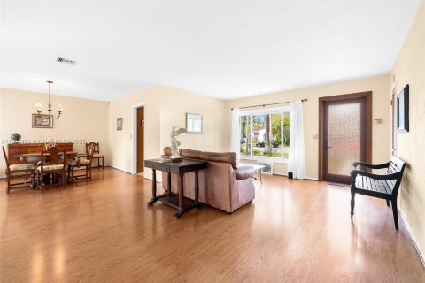 Villa ou maison à vendre à Hollywood, Floride: 3 chambres, 163.04 m2 № 1964225 - photo 4