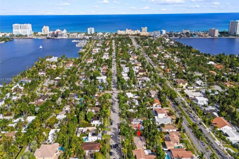 Villa ou maison à vendre à Hollywood, Floride: 3 chambres, 163.04 m2 № 1964225 - photo 23