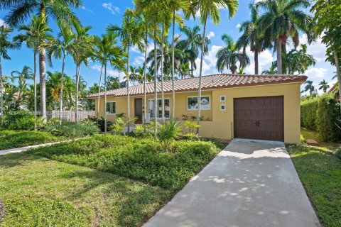 Villa ou maison à vendre à Hollywood, Floride: 3 chambres, 163.04 m2 № 1964225 - photo 2