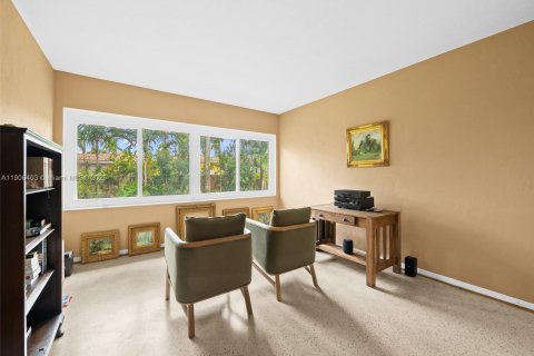 Villa ou maison à vendre à Hollywood, Floride: 3 chambres, 163.04 m2 № 1964225 - photo 17