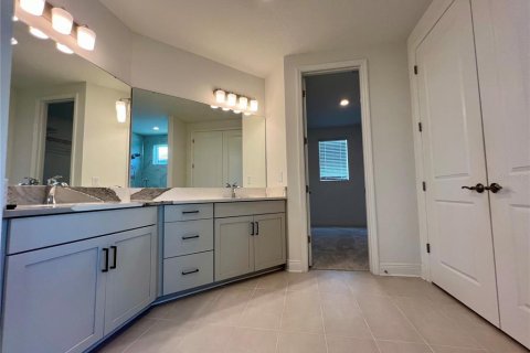 House in Parrish, Florida 3 bedrooms, 261.06 sq.m. № 1803050 - photo 15