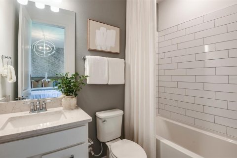 Casa en venta en Zephyrhills, Florida, 4 dormitorios, 232.53 m2 № 2266882 - foto 20