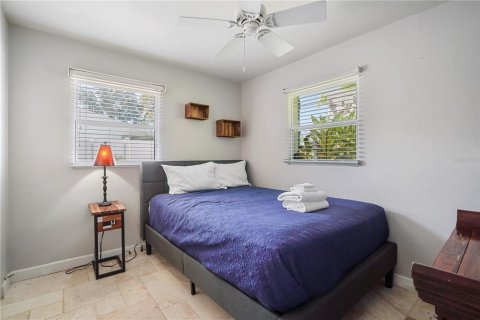 Casa en venta en Saint Petersburg, Florida, 3 dormitorios, 124.95 m2 № 1536511 - foto 28