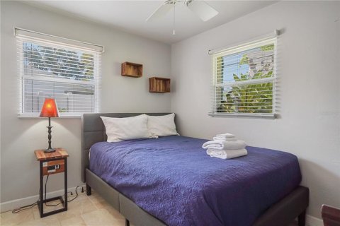 Casa en venta en Saint Petersburg, Florida, 3 dormitorios, 124.95 m2 № 1536511 - foto 29