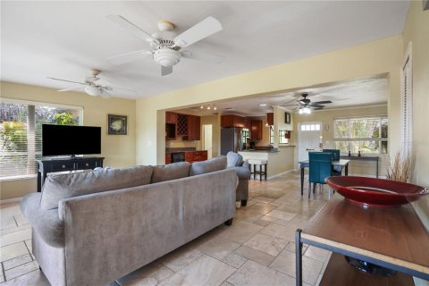 Casa en venta en Saint Petersburg, Florida, 3 dormitorios, 124.95 m2 № 1536511 - foto 20