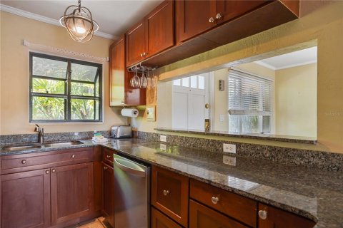 Casa en venta en Saint Petersburg, Florida, 3 dormitorios, 124.95 m2 № 1536511 - foto 10