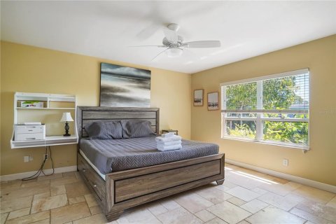 Casa en venta en Saint Petersburg, Florida, 3 dormitorios, 124.95 m2 № 1536511 - foto 21