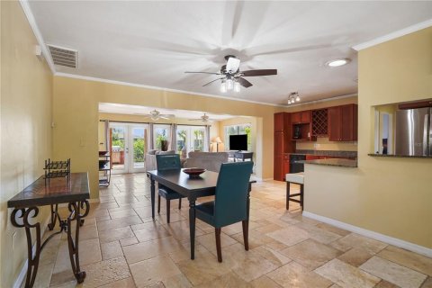 Casa en venta en Saint Petersburg, Florida, 3 dormitorios, 124.95 m2 № 1536511 - foto 12