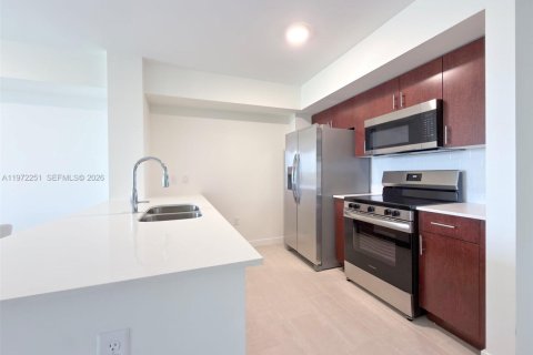 Condominio en alquiler en Sweetwater, Florida, 1 dormitorio, 65.03 m2 № 2032804 - foto 11