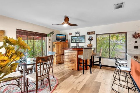 Casa en venta en Lauderhill, Florida, 4 dormitorios, 195 m2 № 1970145 - foto 30