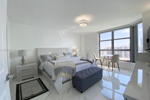 Copropriété à vendre à Aventura, Floride: 2 chambres, 126.81 m2 № 1891773 - photo 25