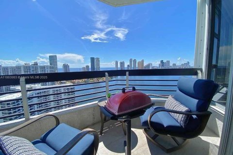 Copropriété à vendre à Aventura, Floride: 2 chambres, 126.81 m2 № 1891773 - photo 13