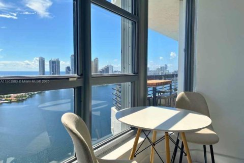 Copropriété à vendre à Aventura, Floride: 2 chambres, 126.81 m2 № 1891773 - photo 24